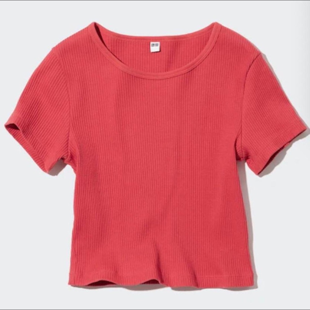 Uniqlo Ribbed T-Shirt